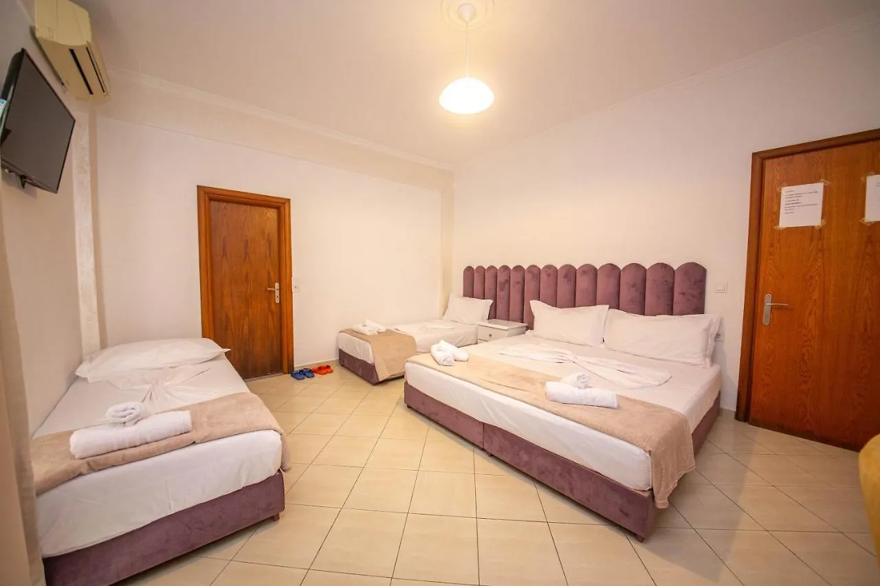 Hotel Keliani Sarandë 3*,  Albanien